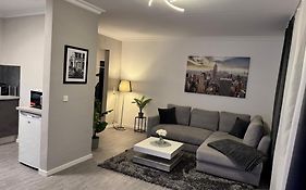 Kurstadt Apt Moderne 2ZKB Balkon-P-Platz Flexible Check-in 24 h